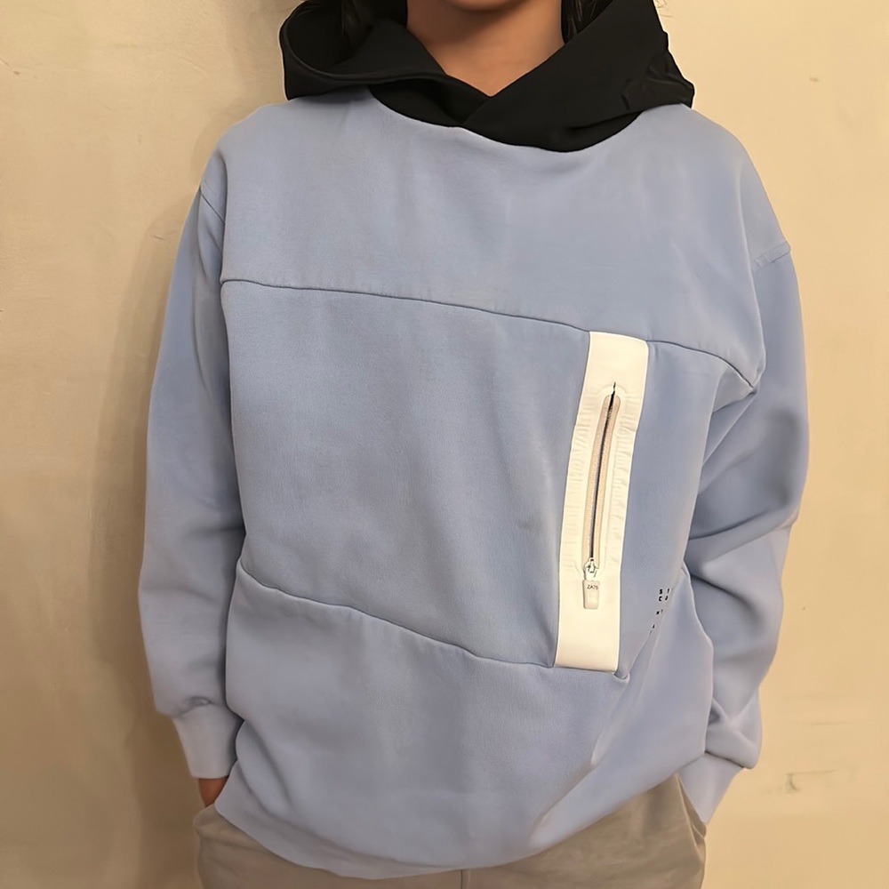 Hoodie! Cute and light! Not thick -